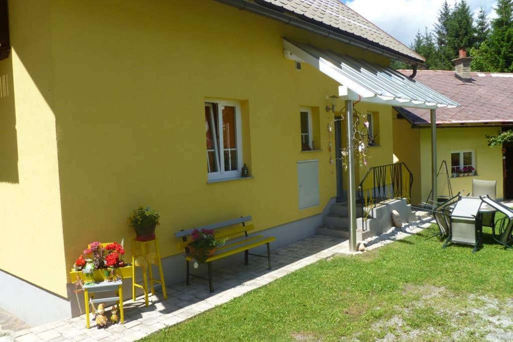 Gemuetliches Ferienhaus Am Waldrand Tröpolach Εξωτερικό φωτογραφία
